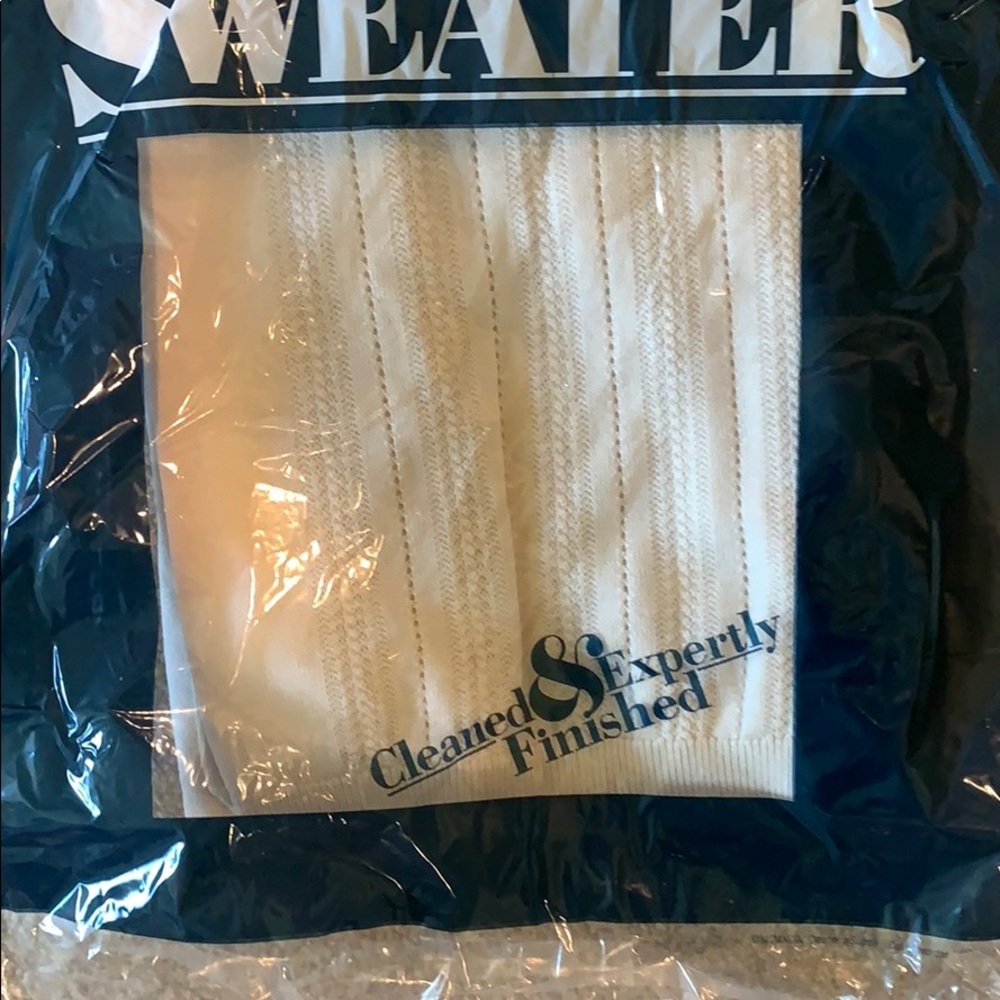 Banana republic crew neck sweater bundle